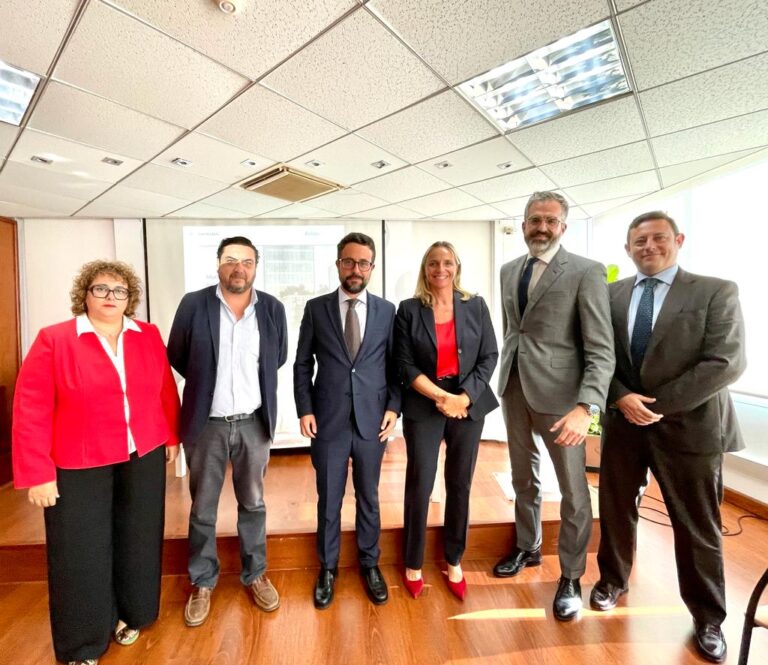 2023.10.10 header.jpg